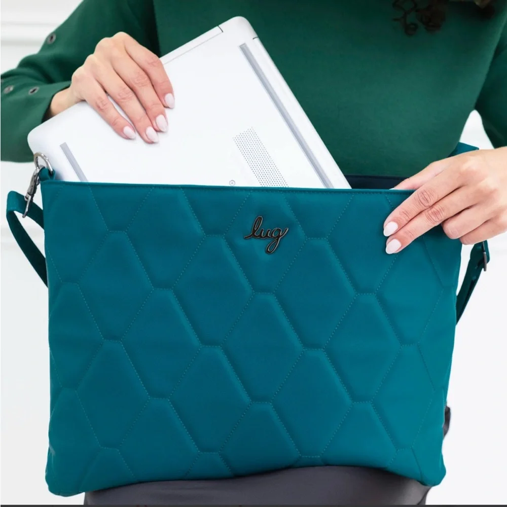 LUG Galley Satin Luxe VL Portfolio Papaya NWOT